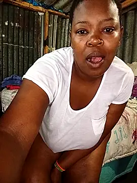 curvyloneah75 online show from 09.25.25