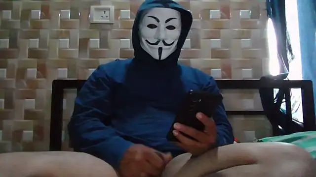 Snapshot of Uncut_daddy247 chatting on 11.11.25 Uncut daddy247 online show from 11.11.25