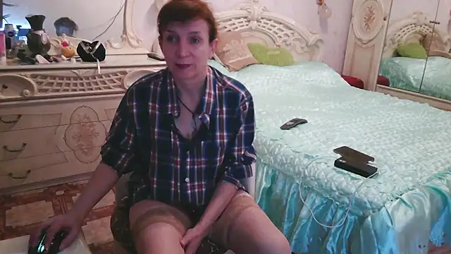 Debra Phoenix online show from 10.23.25