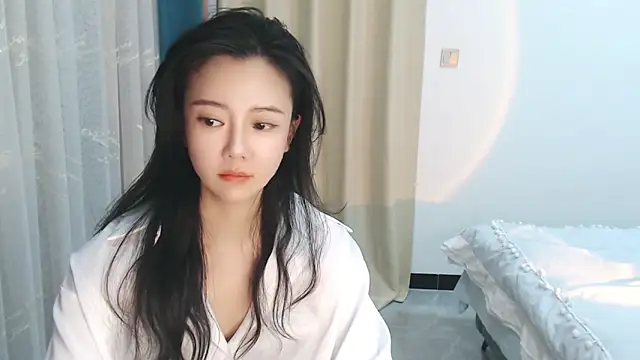 zoe-keke online show from 01.05.25