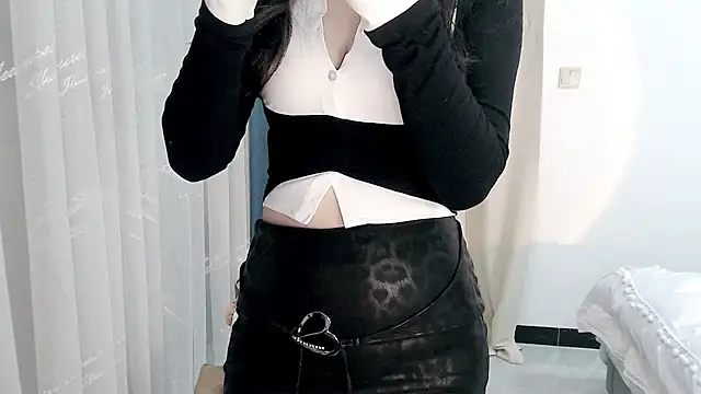 zoe-keke online show from 02.24.25