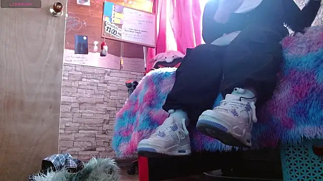 Meg4n 420 online show from 01.20.25