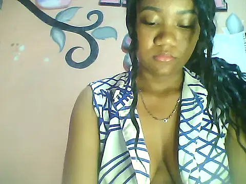 Fariana01 online show from 01.28.25