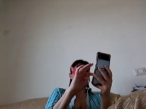 Vagabondainnamorata online show from 03.19.25