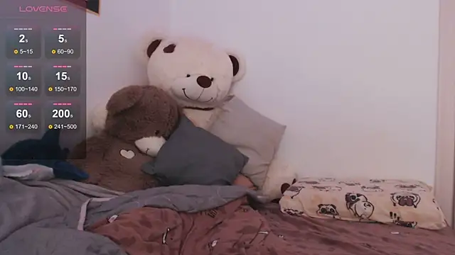 Snapshot of juicy_mystery chatting on 01.05.25 juicy mystery online show from 01.05.25