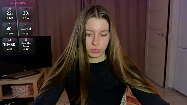 Snapshot of juicy_mystery chatting on 04.17.26 juicy mystery online show from 04.17.26