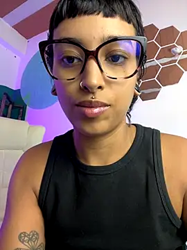 LollaByer online show from 10.09.25