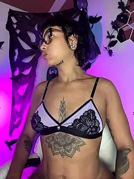 LollaByer online show from 10.20.25