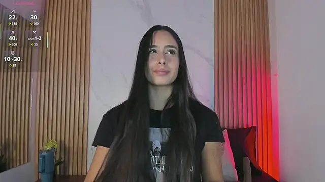 Julia Martinez  online show from 02.12.26