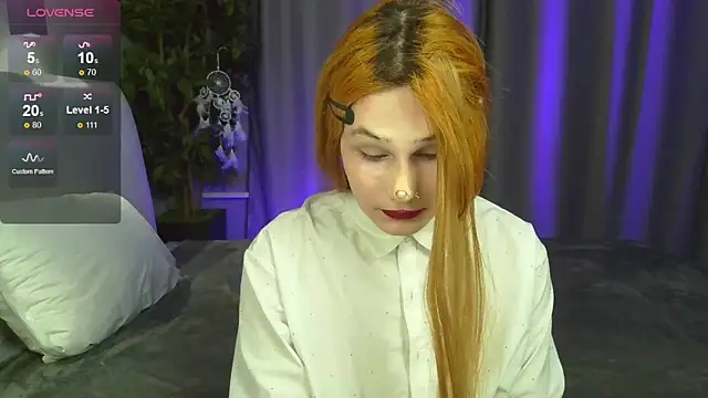 Snapshot of Kleo_Godde chatting on 02.07.25 Kleo Godde online show from 02.07.25