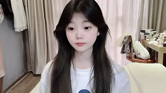 yangyang-1115 online show from 03.05.25