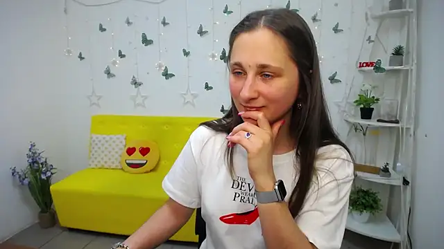 MichelLeee online show from 05.12.26