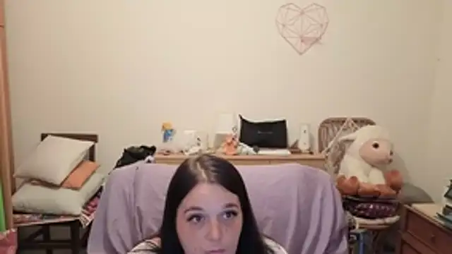 Snapshot of butterflyass900 chatting on 11.26.25 butterflyass900 online show from 11.26.25