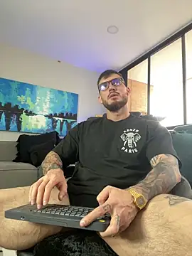 DimitriSullivan  online show from 03.12.25