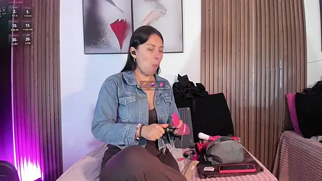 Ella Rousse online show from 09.27.25