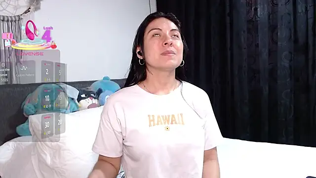 Ella Rousse online show from 04.22.26