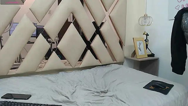 Snapshot of AndrewPherson chatting on 01.15.25 AndrewPherson online show from 01.15.25