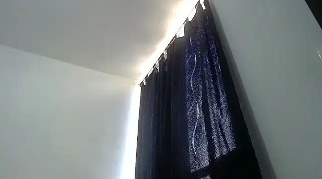 nicolle milf1978 online show from 02.27.25