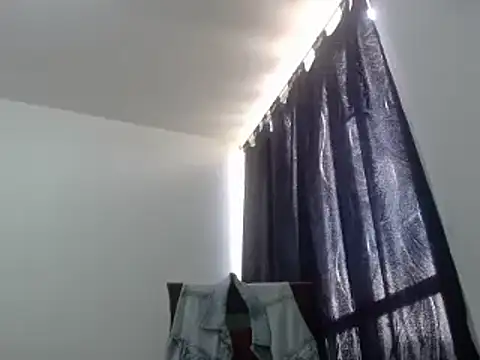 nicolle milf1978 online show from 03.16.25