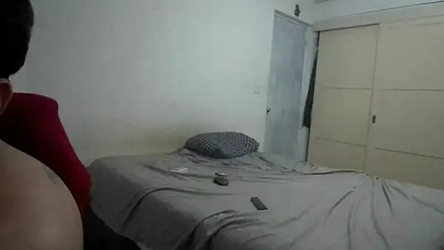 Snapshot of Lalokhalifo chatting on 03.31.26 Lalokhalifo online show from 03.31.26