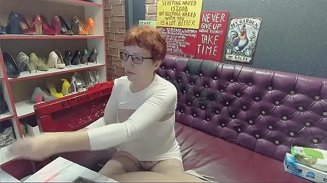 Snapshot of Lily4yourfun chatting on 03.22.25 Lily4yourfun online show from 03.22.25