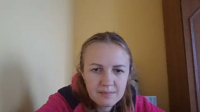 Snapshot of Milaniya261 chatting on 06.16.26 Milaniya261 online show from 06.16.26