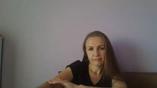 Snapshot of Milaniya261 chatting on 07.22.26 Milaniya261 online show from 07.22.26