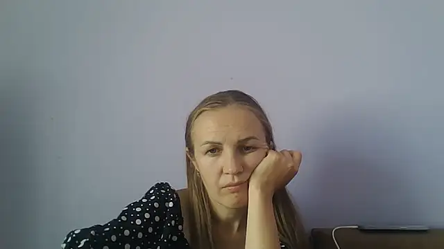 Snapshot of Milaniya261 chatting on 07.30.26 Milaniya261 online show from 07.30.26