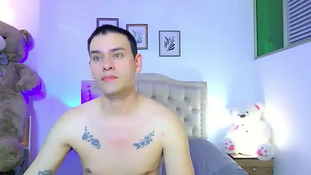 Snapshot of joe_jhon chatting on 06.17.26 joe jhon online show from 06.17.26
