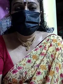 Snapshot of rekha_naier chatting on 02.20.25 rekha naier online show from 02.20.25