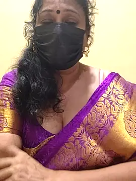 Snapshot of rekha_naier chatting on 03.04.25 rekha naier online show from 03.04.25