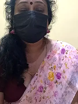 Snapshot of rekha_naier chatting on 03.07.25 rekha naier online show from 03.07.25