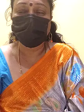 Snapshot of rekha_naier chatting on 03.09.25 rekha naier online show from 03.09.25