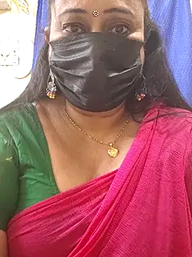 Snapshot of rekha_naier chatting on 06.18.26 rekha naier online show from 06.18.26