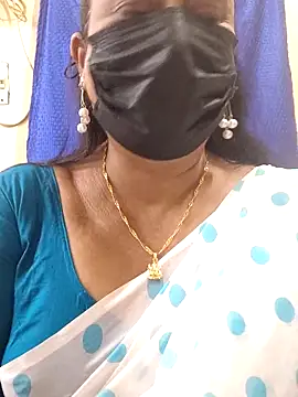 Snapshot of rekha_naier chatting on 06.22.26 rekha naier online show from 06.22.26