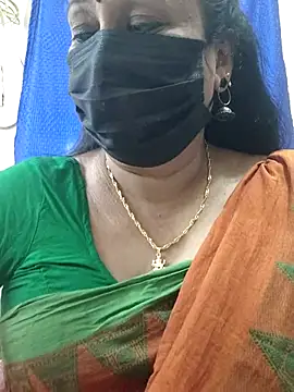 Snapshot of rekha_naier chatting on 06.26.26 rekha naier online show from 06.26.26