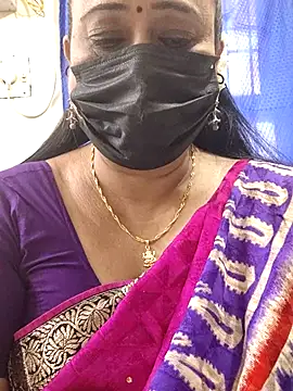Snapshot of rekha_naier chatting on 06.28.26 rekha naier online show from 06.28.26