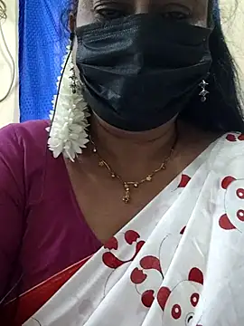 Snapshot of rekha_naier chatting on 07.13.26 rekha naier online show from 07.13.26