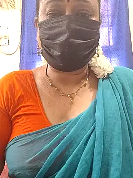 Snapshot of rekha_naier chatting on 07.15.26 rekha naier online show from 07.15.26