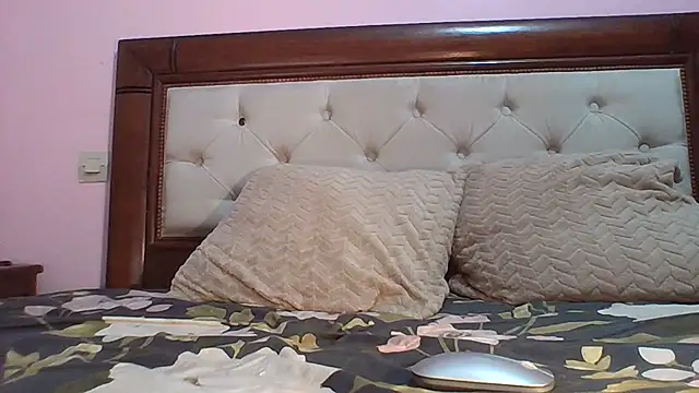 Frozenx online show from 02.28.26