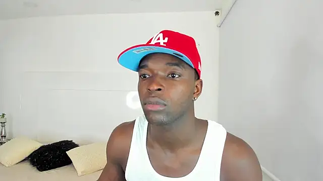 Snapshot of Dylan_Taylor chatting on 01.19.25 Dylan Taylor online show from 01.19.25