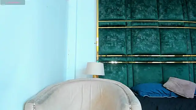 Snapshot of Dylan_Taylor chatting on 02.05.25 Dylan Taylor online show from 02.05.25