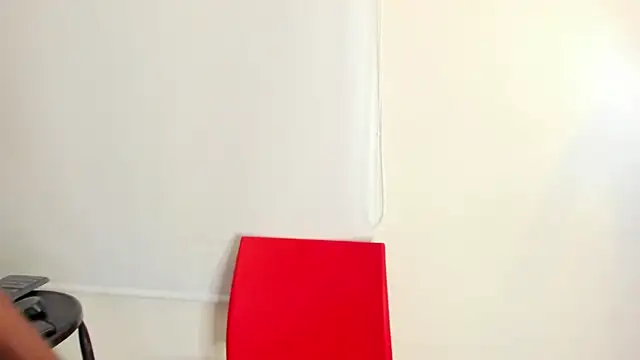 Snapshot of Dylan_Taylor chatting on 02.10.25 Dylan Taylor online show from 02.10.25