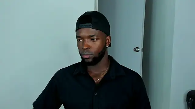 Snapshot of Dylan_Taylor chatting on 09.15.25 Dylan Taylor online show from 09.15.25