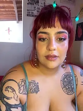 Snapshot of name_less_lulu chatting on 03.05.26 name less lulu online show from 03.05.26