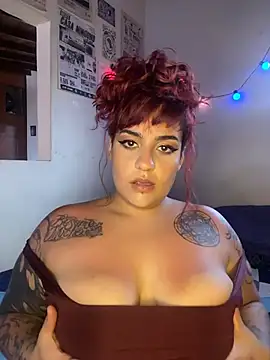 Snapshot of name_less_lulu chatting on 03.26.26 name less lulu online show from 03.26.26