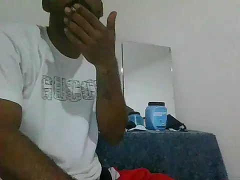 Snapshot of Alissonrafael chatting on 09.13.25 Alissonrafael online show from 09.13.25