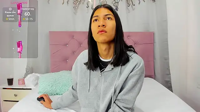 Snapshot of _lexx1e chatting on 11.28.25 lexx1e online show from 11.28.25