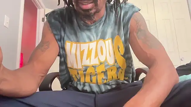 skarfosbabes69 online show from 12.14.25