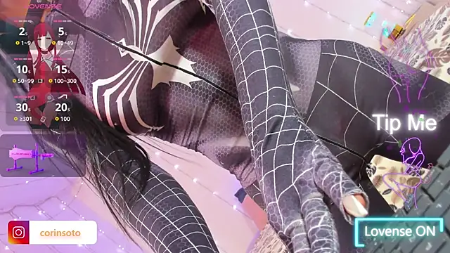 Snapshot of corinmasterx chatting on 10.26.25 corinmasterx online show from 10.26.25